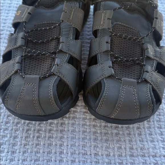 Teva Men’s 9  Dark Gray Sandals hiking sandals - Picture 4 of 9